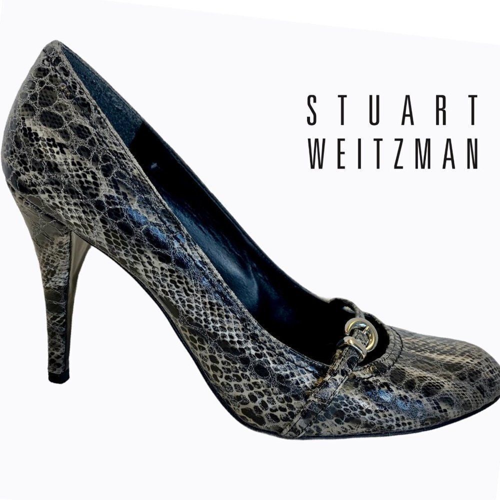Stuart Weitzman gray snake print Mary Jane Pumps Sz 8.5